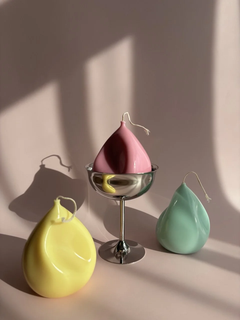 Świeca w kształcie balonu  różowy 320gr